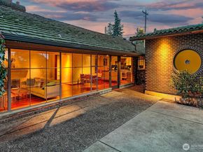 7503 Fairway Drive NE, Seattle WA 98115