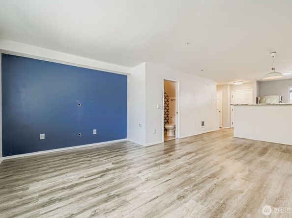 2401 SW Brandon Street 202, Seattle WA 98106