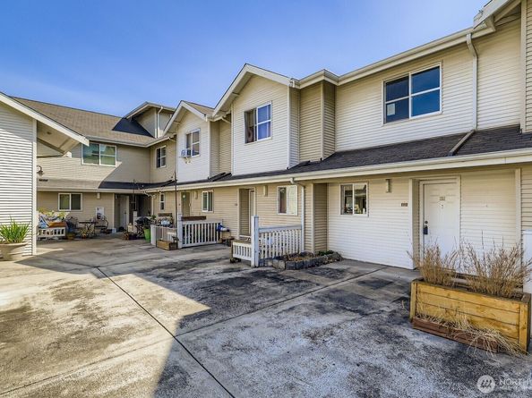 2401 SW Brandon Street 202, Seattle WA 98106