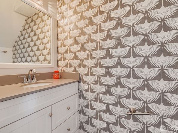 2401 SW Brandon Street 202, Seattle WA 98106