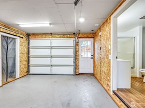 8128 High School Loop NE, Bainbridge Island WA 98110