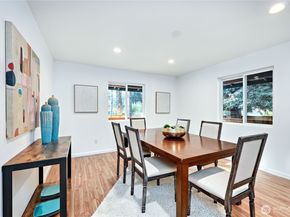 8128 High School Loop NE, Bainbridge Island WA 98110