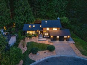 10529 32nd Dr SE, Everett WA 98208