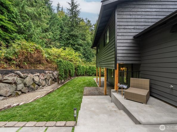 10529 32nd Dr SE, Everett WA 98208