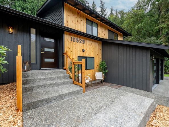 10529 32nd Dr SE, Everett WA 98208
