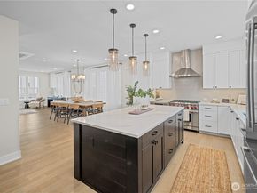 14303 149th Place NE 36, Woodinville WA 98072