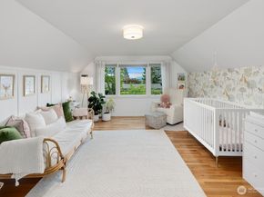 3249 27th Avenue W, Seattle WA 98199