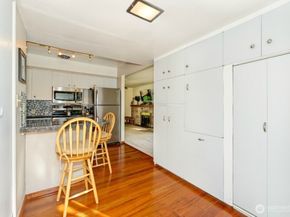 10221 132nd Avenue NE, Kirkland WA 98033