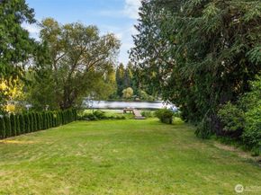 2137 N 128TH Street, Seattle WA 98133