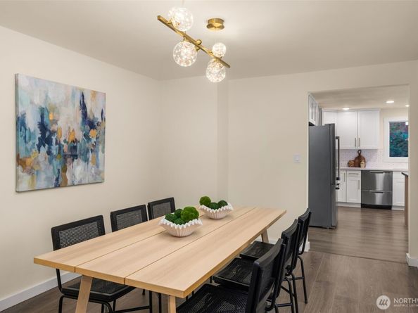 2137 N 128TH Street, Seattle WA 98133