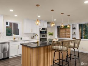 2137 N 128TH Street, Seattle WA 98133