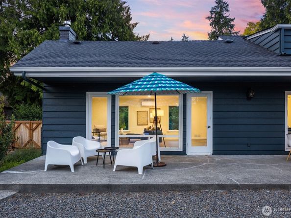 2137 N 128TH Street, Seattle WA 98133