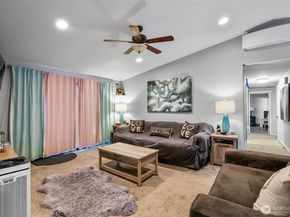 2224 114th Avenue NE, Lake Stevens WA 98258