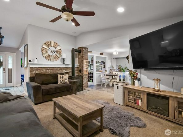 2224 114th Avenue NE, Lake Stevens WA 98258