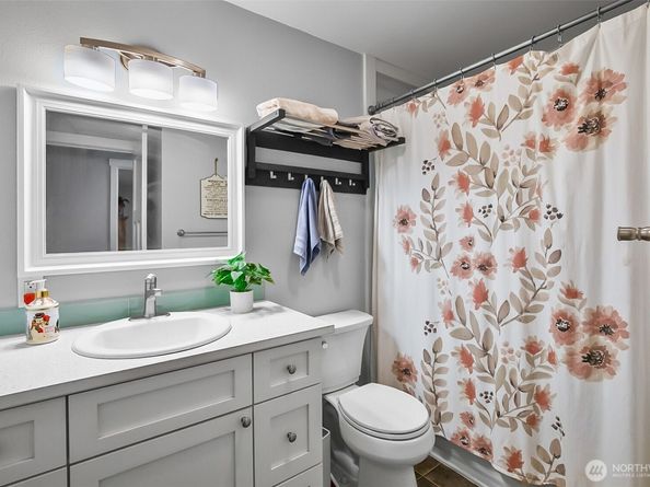 2224 114th Avenue NE, Lake Stevens WA 98258