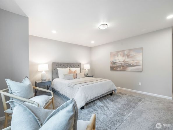 13128 12th Drive SE B, Everett WA 98208