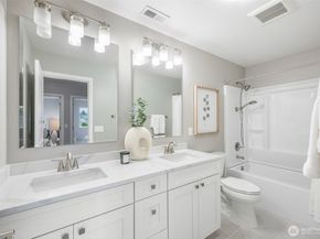 13128 12th Drive SE B, Everett WA 98208