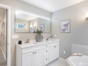 13128 12th Drive SE B, Everett WA 98208