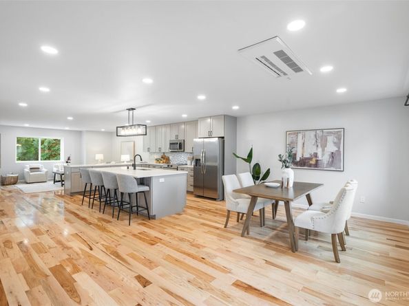 13128 12th Drive SE B, Everett WA 98208