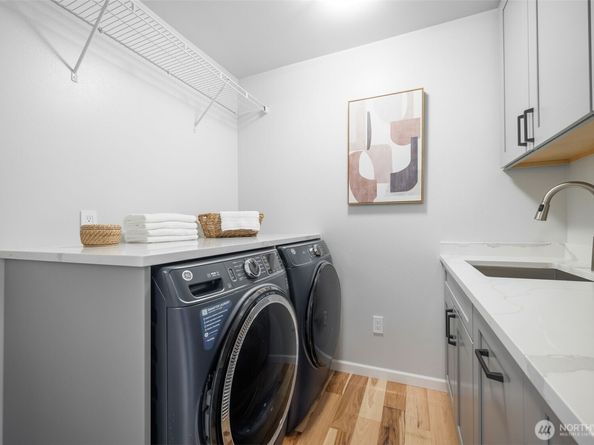 13128 12th Drive SE B, Everett WA 98208