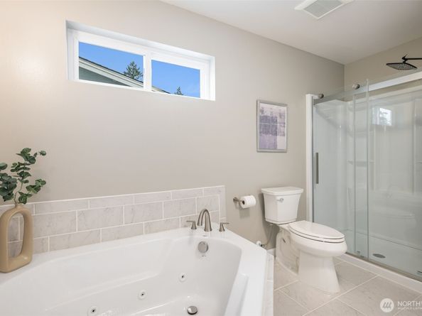 13128 12th Drive SE B, Everett WA 98208