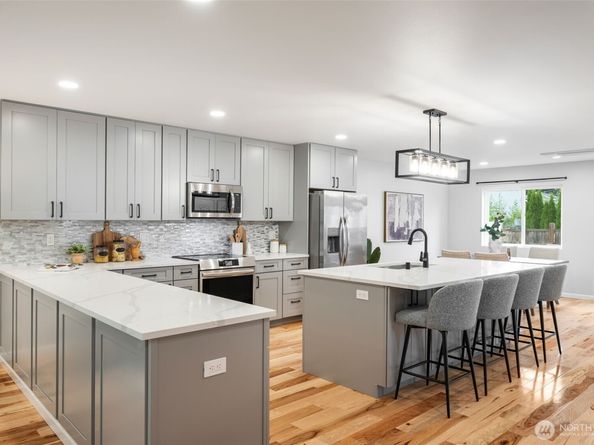 13128 12th Drive SE B, Everett WA 98208