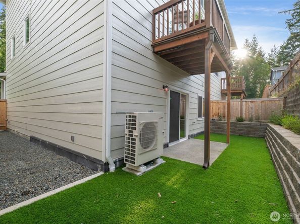 13128 12th Drive SE B, Everett WA 98208