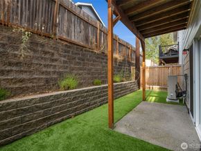 13128 12th Drive SE B, Everett WA 98208