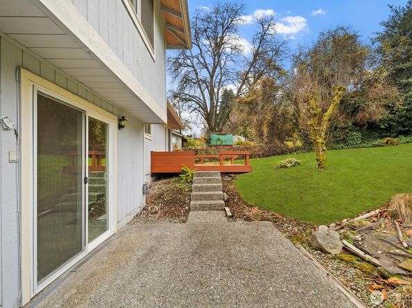 14225 57th Avenue S, Tukwila WA 98168