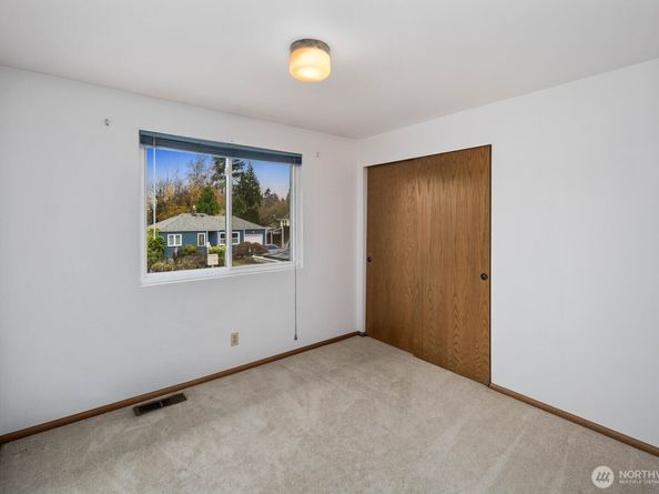 14225 57th Avenue S, Tukwila WA 98168