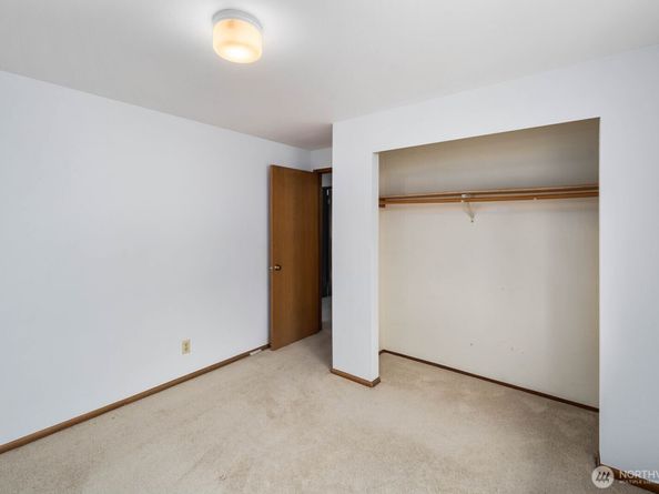 14225 57th Avenue S, Tukwila WA 98168