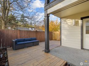 729 112th Street SW G1, Everett WA 98204