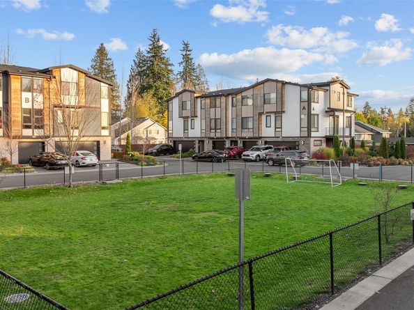 729 112th Street SW G1, Everett WA 98204