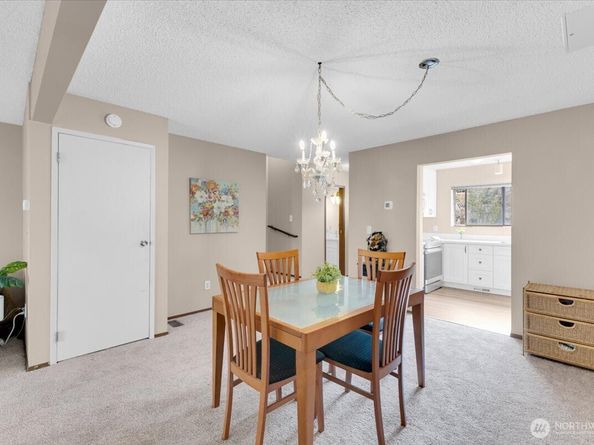 12024 101st Avenue NE E2, Kirkland WA 98034