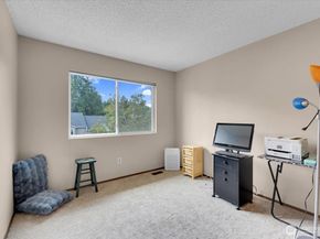 12024 101st Avenue NE E2, Kirkland WA 98034