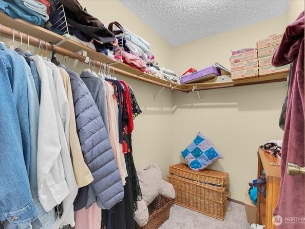 12024 101st Avenue NE E2, Kirkland WA 98034