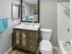 20056 Lysir Court NE, Poulsbo WA 98370