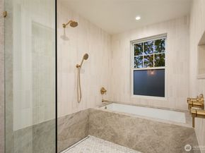 740 22nd Avenue E, Seattle WA 98112