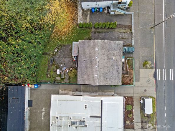 1324 Alki Avenue SW, Seattle WA 98116