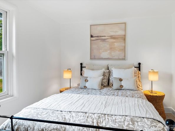 18031 9th Avenue NE, Shoreline WA 98155