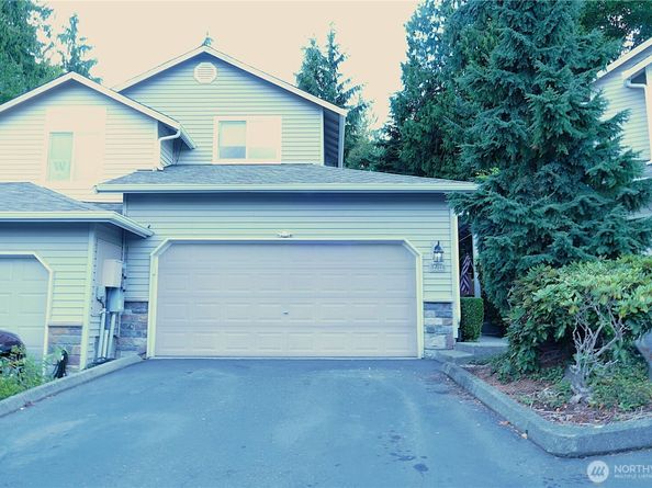 8707 1st Place NE B, Lake Stevens WA 98258