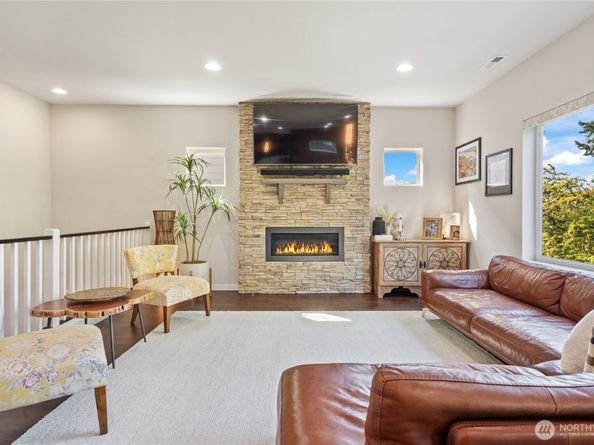 22516 41st Drive SE, Bothell WA 98021