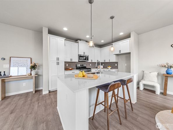 9903 16th Place SE, Lake Stevens WA 98258
