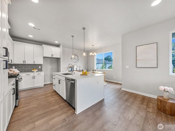 9903 16th Place SE, Lake Stevens WA 98258