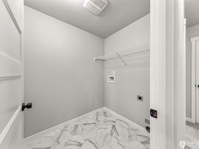 9903 16th Place SE, Lake Stevens WA 98258