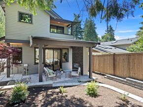 10168 NE 112th Place, Kirkland WA 98033