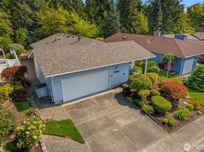 24714 11th Avenue S, Des Moines WA 98198