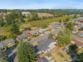 20640 130th Avenue SE, Kent WA 98031