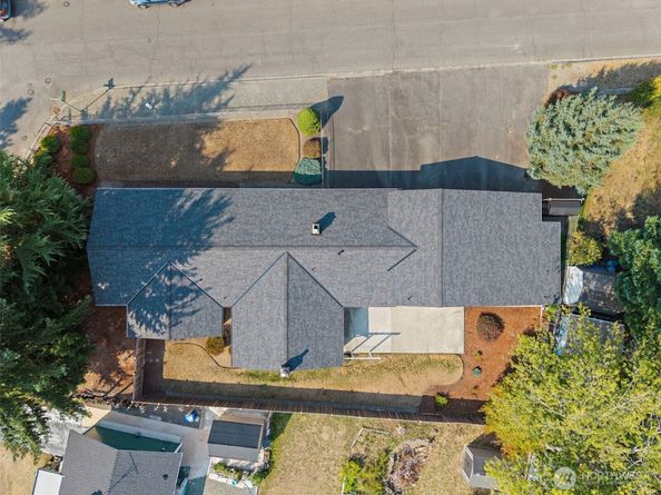 20640 130th Avenue SE, Kent WA 98031