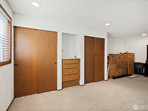 20640 130th Avenue SE, Kent WA 98031